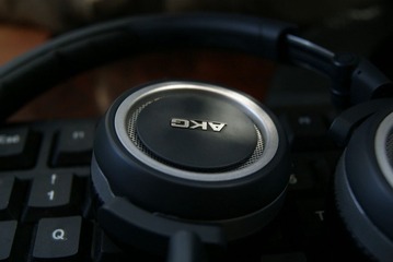 AKG K450