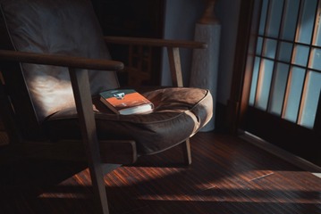 001