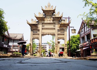 P1010047_