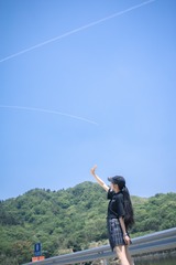 001
