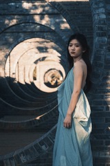 001