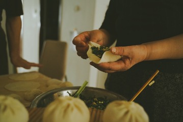 001