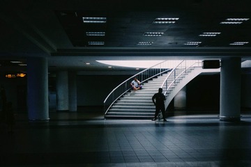 860047