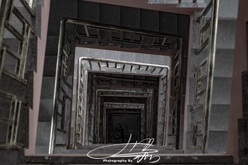1000025444