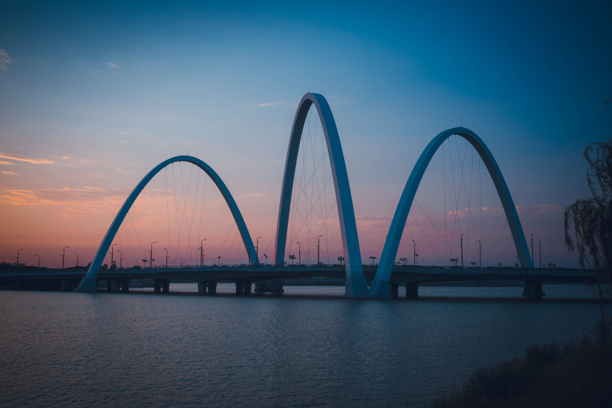 漫步开封彩虹桥