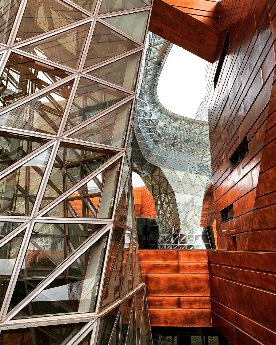 世博展览馆,非常有质感的建筑群体 - 蕾丝13亿 - 图虫