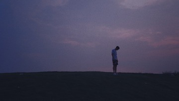 001