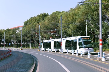 875644