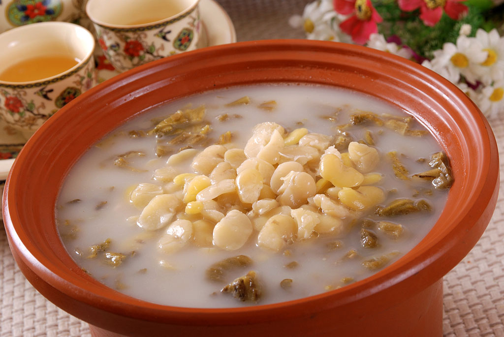 舌尖上的巴蜀盛宴--带你领略四川美食酸菜豆瓣汤--四川菜益智补脑调理