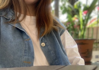 001