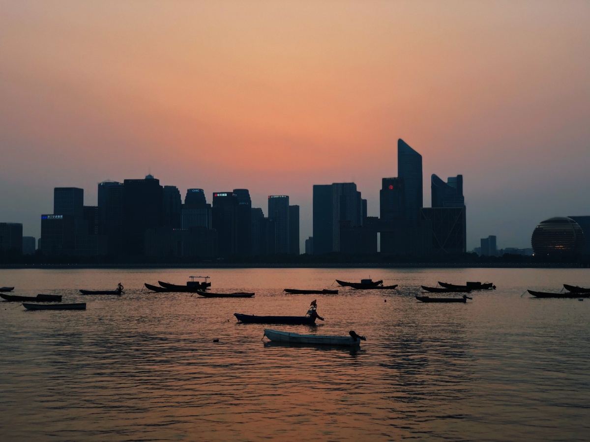 随手记录夕阳下的杭州钱塘江一景