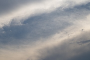 607652