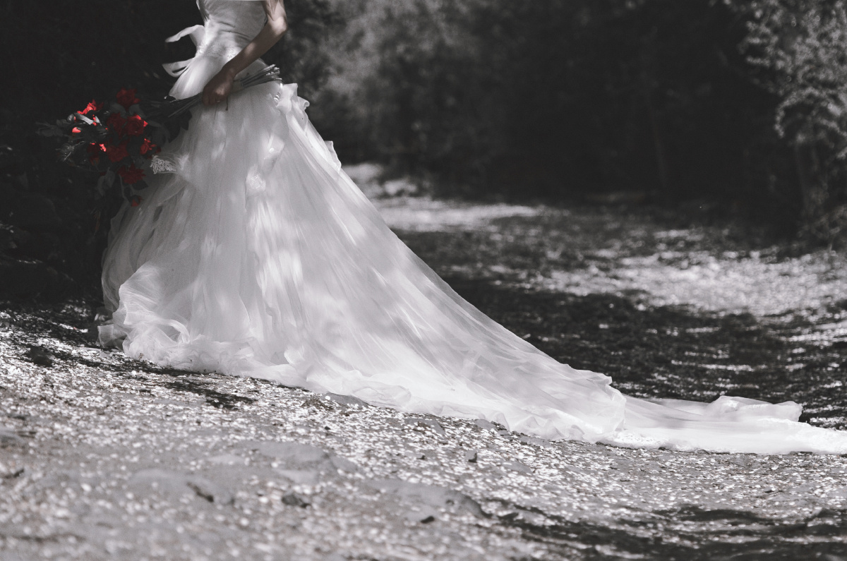 黑白色永远是经典哪怕是婚纱也不例外图摄影新都桥甲根坝