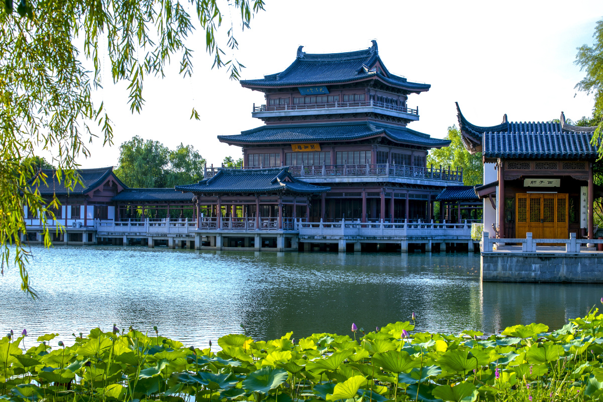 京杭大运河苏州十景石湖五堤上方山