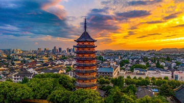 古韵今晖（苏州姑苏城，北寺塔）
