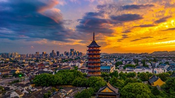 古韵今晖（苏州姑苏城，北寺塔）