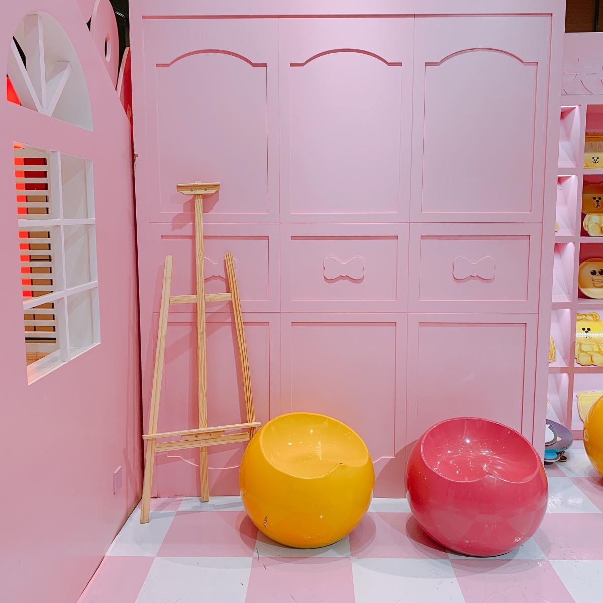 摩西摩西呀洋妈