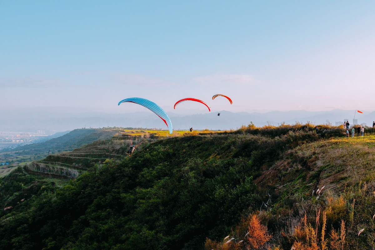 中国滑翔伞训练基地(中国滑翔伞训练基地 富阳永安山)