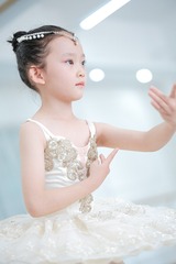 82881B73-29A8-46B3-AC62-6060FC5741E8/L0/001