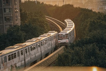 96E1DC03-0AD5-4BE7-94A1-31BA942F69FE/L0/001