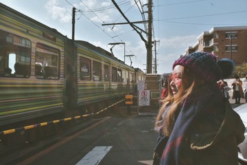 001