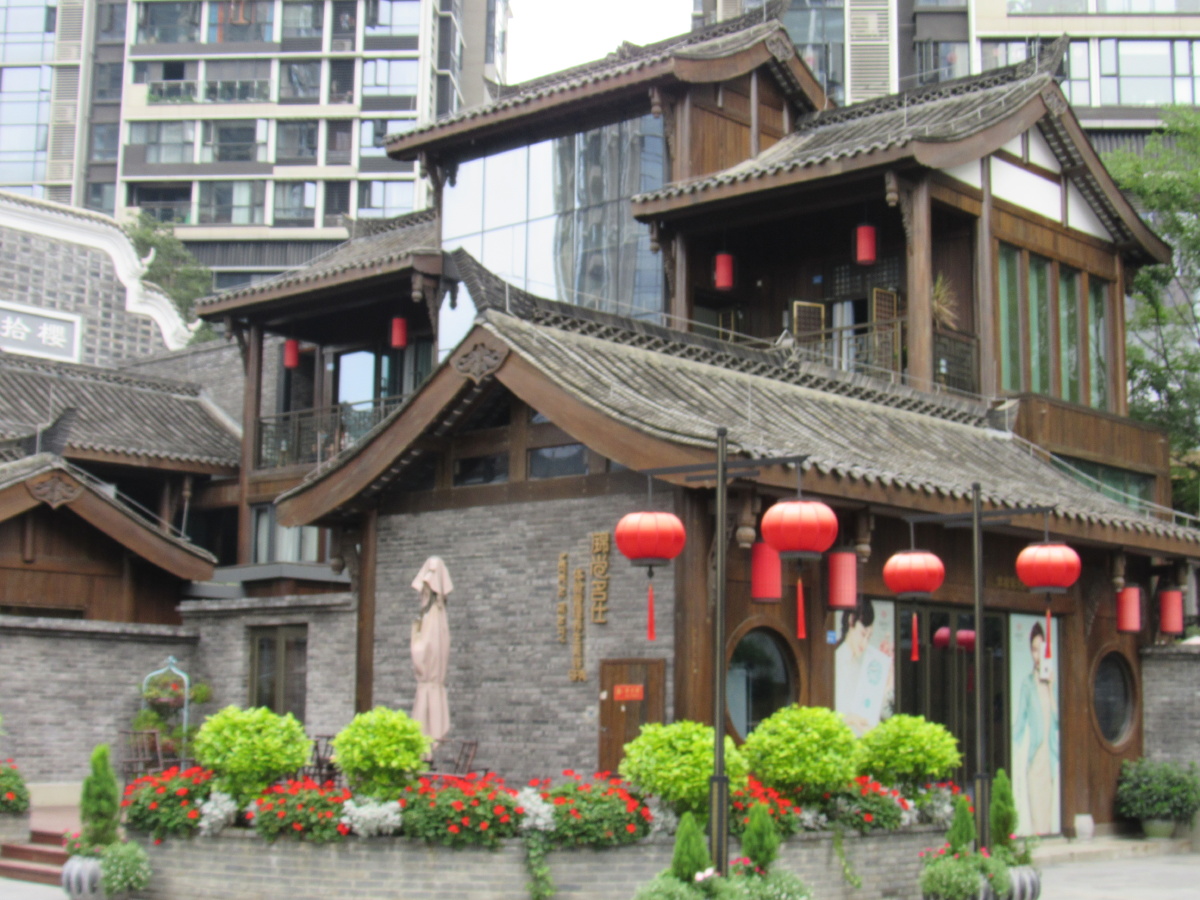 马家花园的花都开好了0604中国