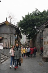 1650295