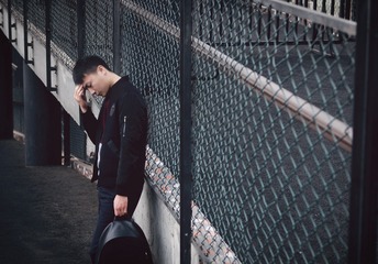 001