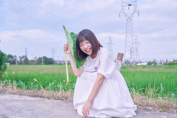 001