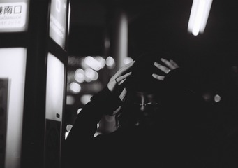 001