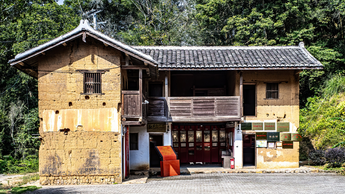 伯公凹 - oldvineback - 图虫