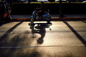 335C823F-4654-40BD-A654-AEC6E2483354/L0/001