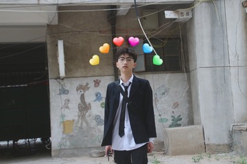 001