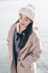 001