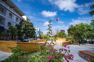 11528798-BA27-46D6-904E-8AC2E4C05B56/L0/001