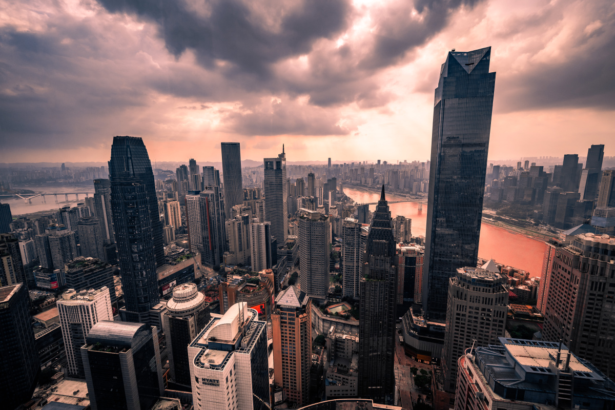 渝中半岛肆意生长的摩天大楼 - 摄影记录者丨张乐 - 图虫