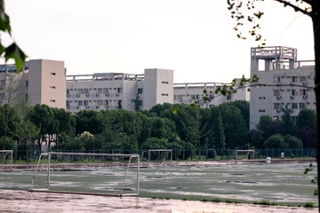 784730