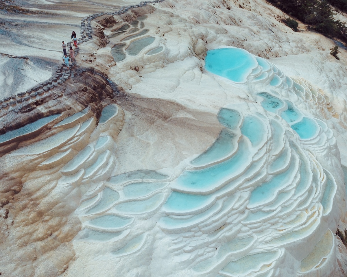 云南香格里拉白水台土耳其棉花堡中国分堡