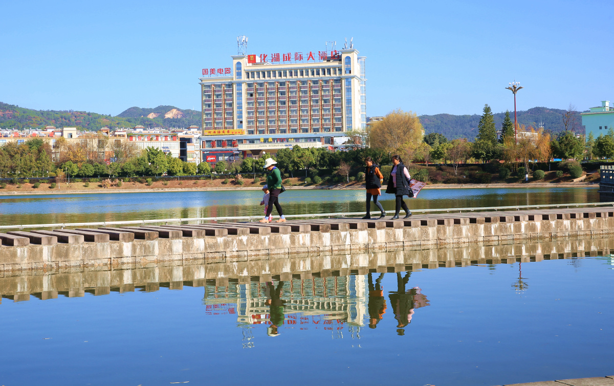 牟定县美丽县城建设加速度让城市增颜值添气质
