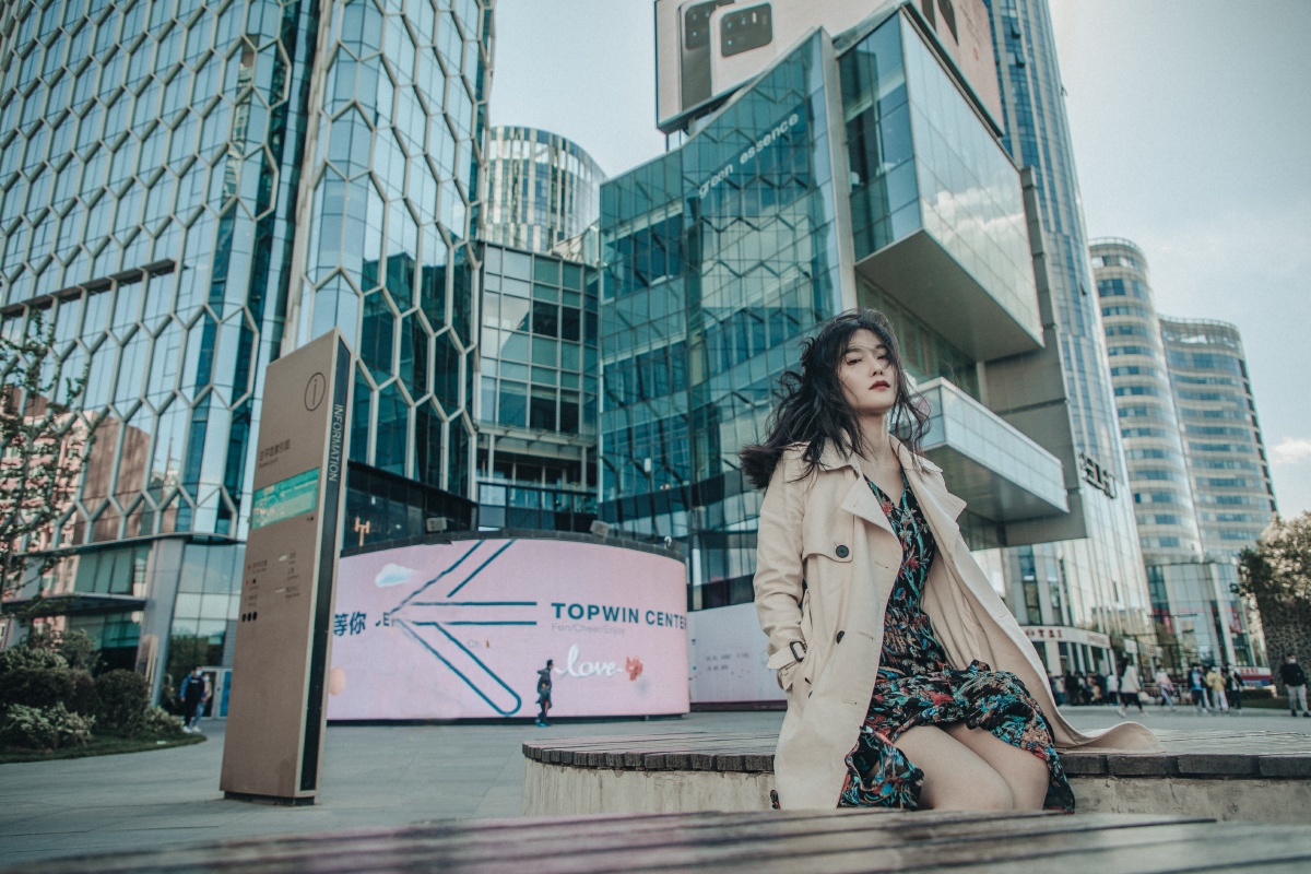 5月1号三里屯返图第一波摄影夜王出镜涵白露地点三里屯太古里后期夜王