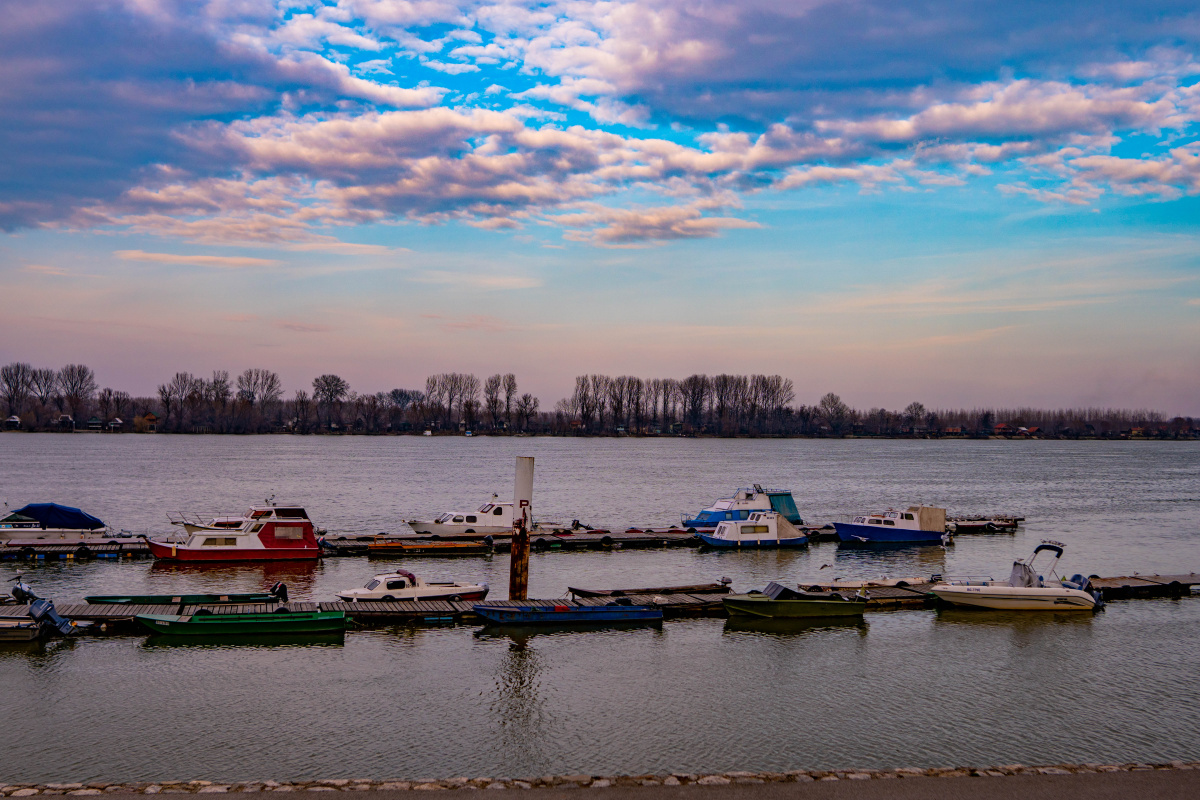 塞尔维亚 多瑙河 兜兜转转