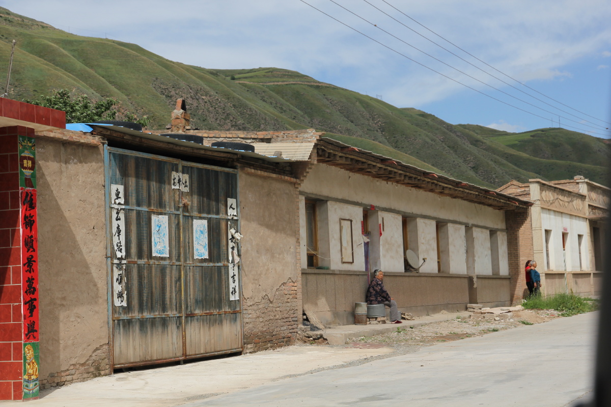 古浪县十八里铺村的旧房子,见证了一个世纪 - 西北猫哥