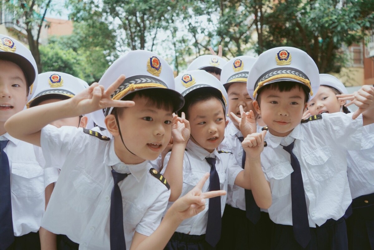 《幼儿园》