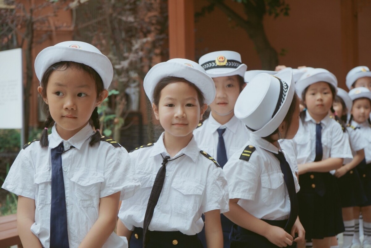 《幼儿园》