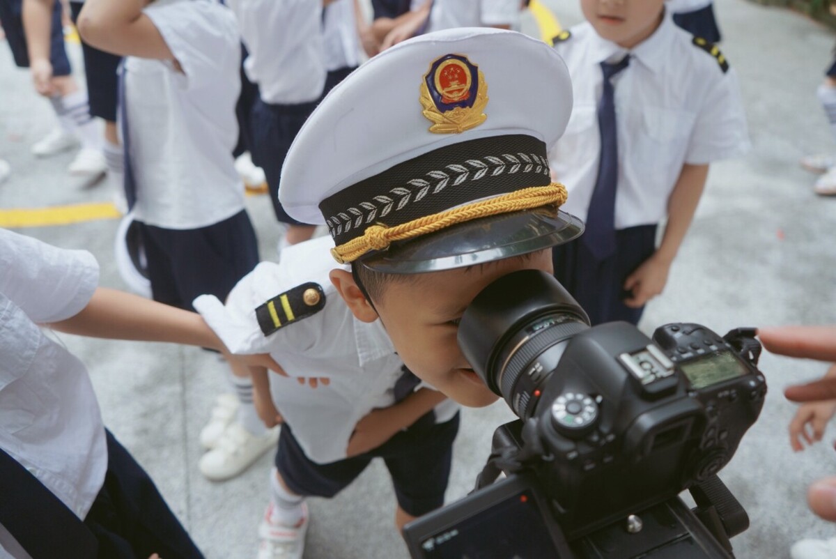 《幼儿园》