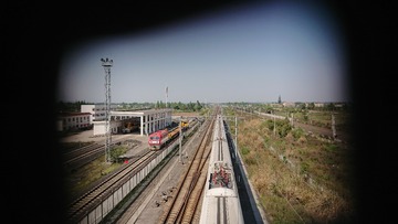273799