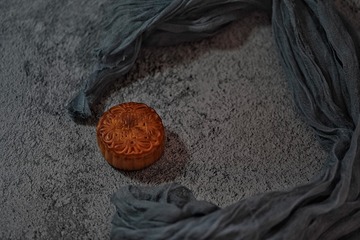 947957