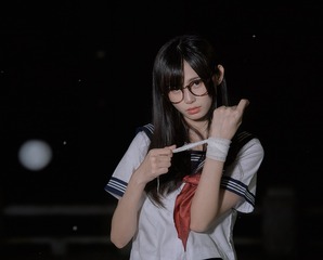 001