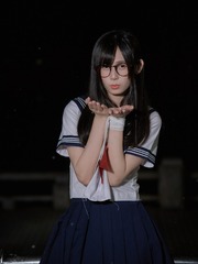 001