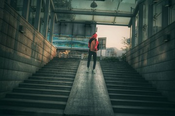 90507